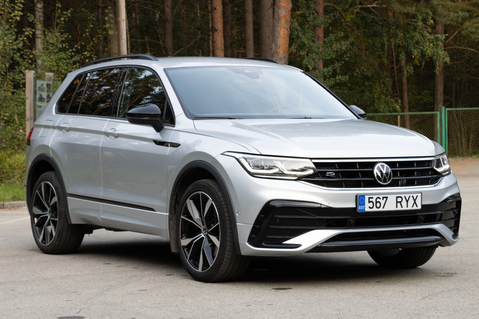 Volkswagen Tiguan 2021, photo 2/22