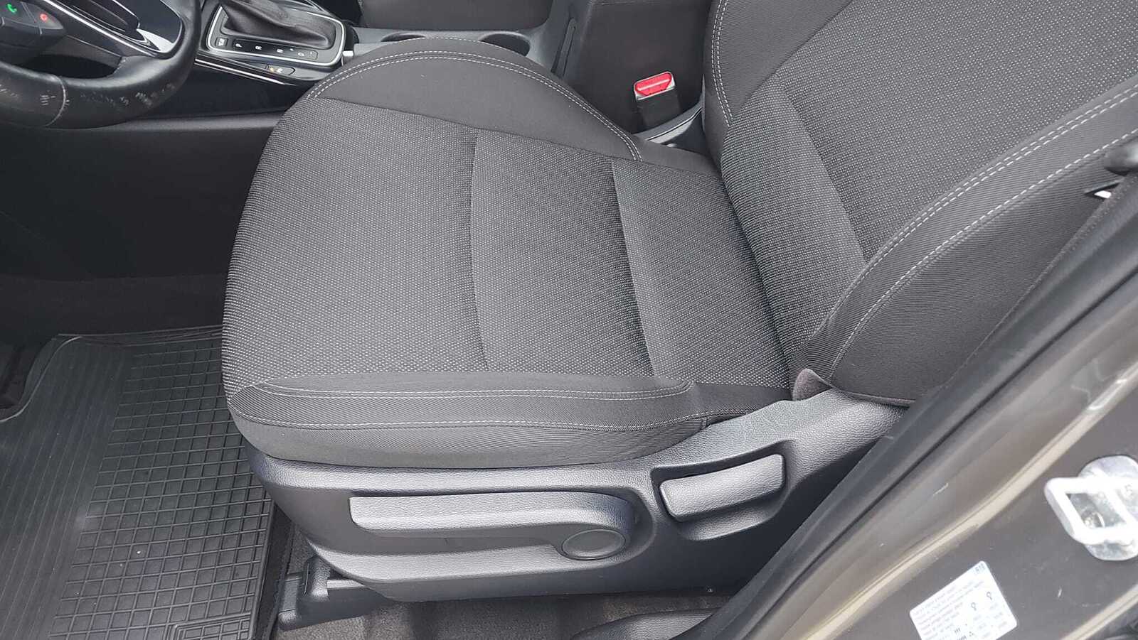 Kia Carens 2017, photo 3/10