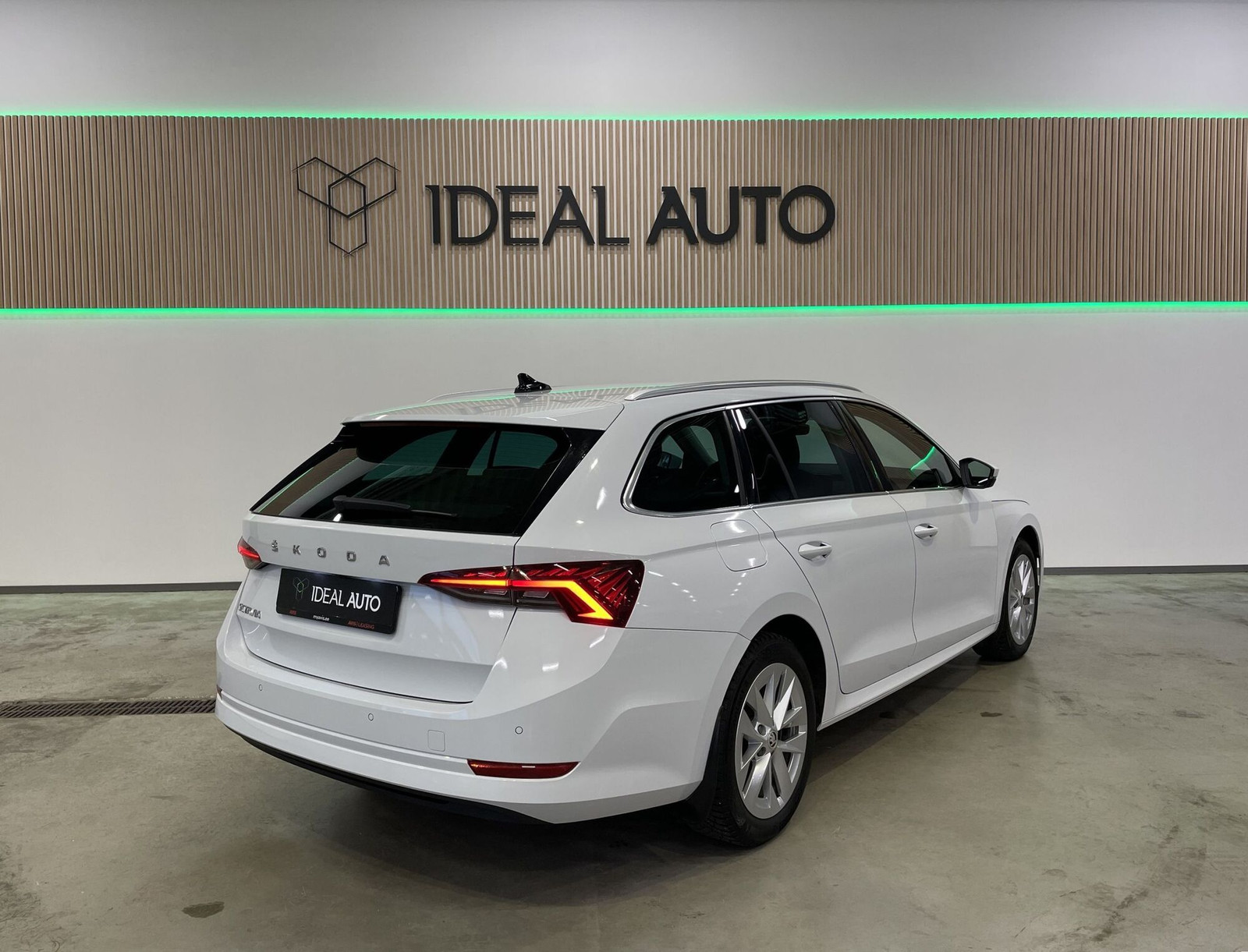 Škoda Octavia 2022, photo 4/20