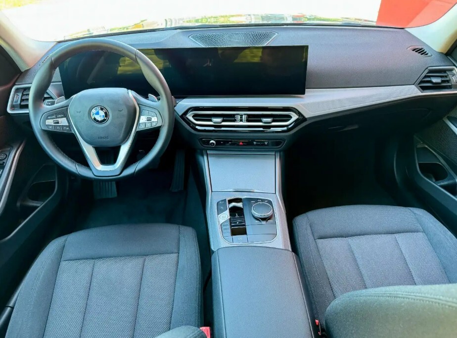 BMW 318 2024, kuva 2/10