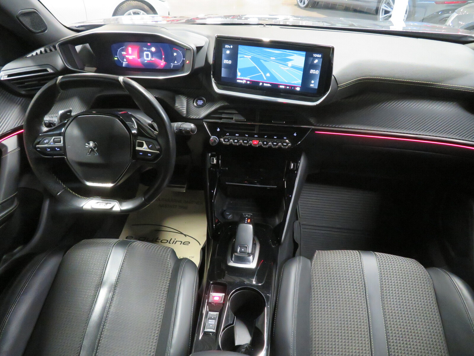 Peugeot 2008 2021, kuva 3/10