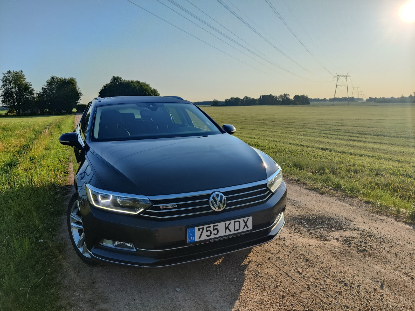 Volkswagen Passat 2018, photo 4/14