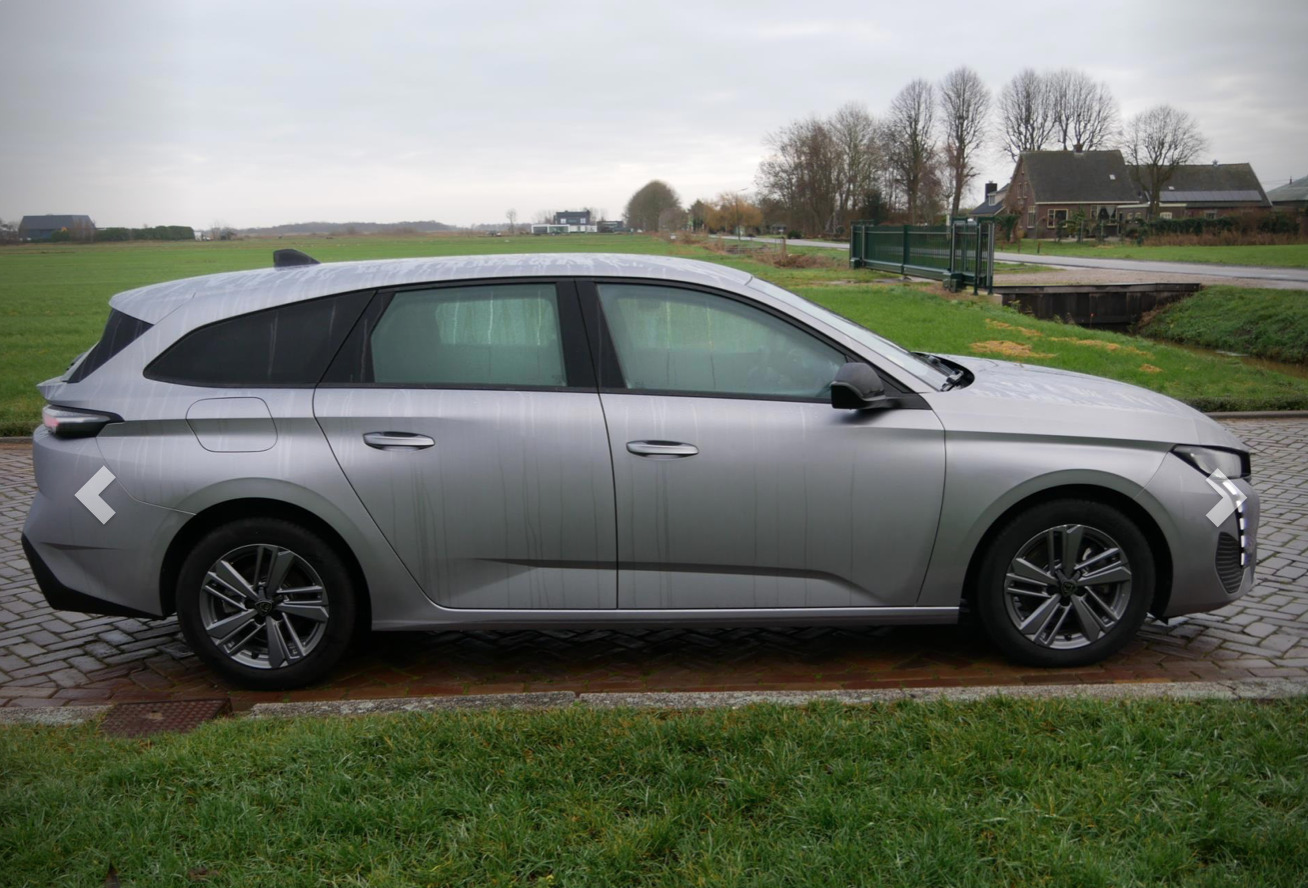 Peugeot 308 2022, photo 3/7