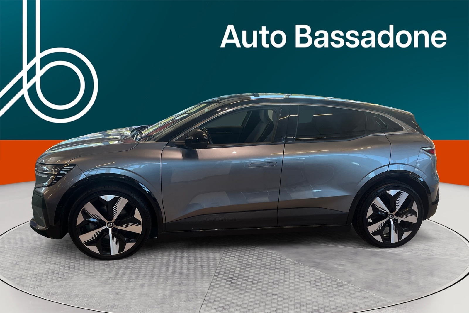 Renault Megane 2023, photo 2/21