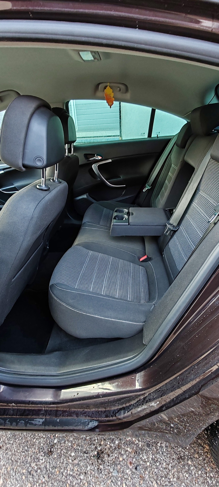 Opel Insignia 2011, photo 6/10
