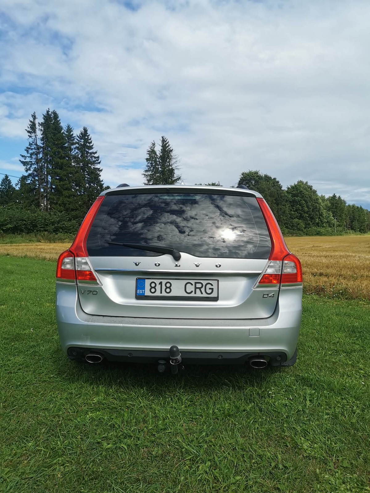 Volvo V70 2014, photo 2/10