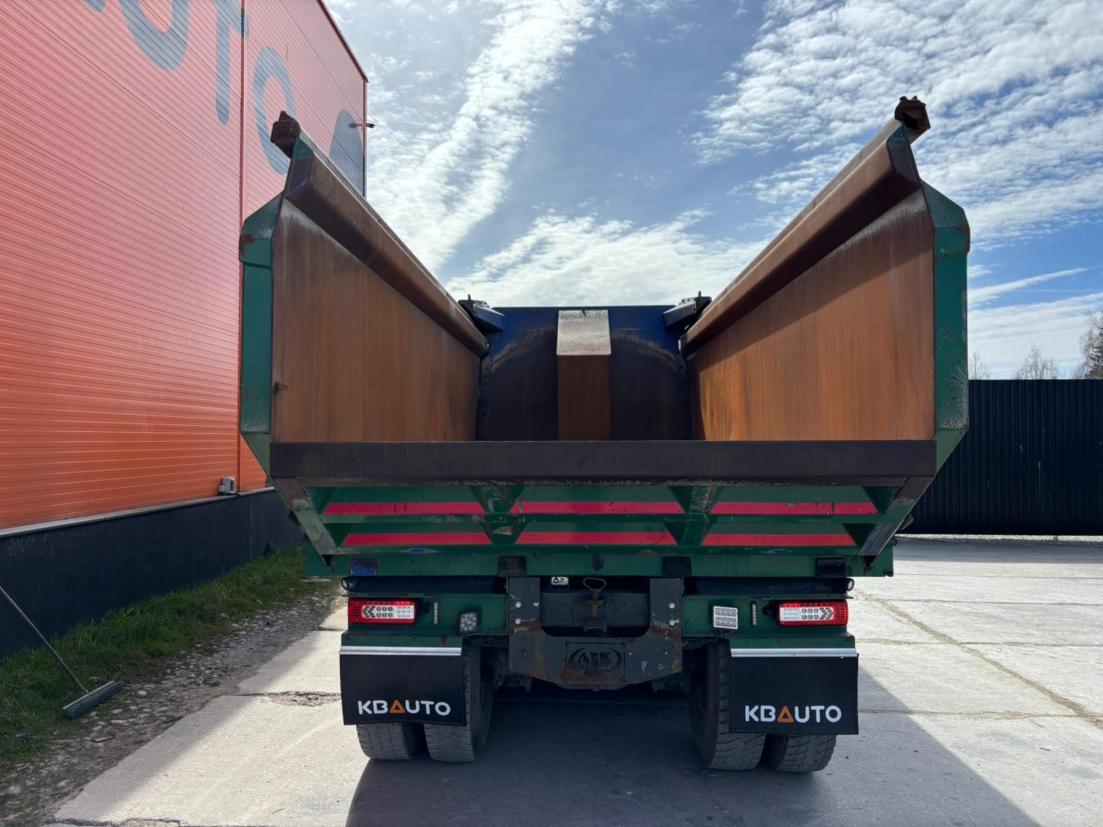 Volvo FMX 540 10x4/6, photo 7/26
