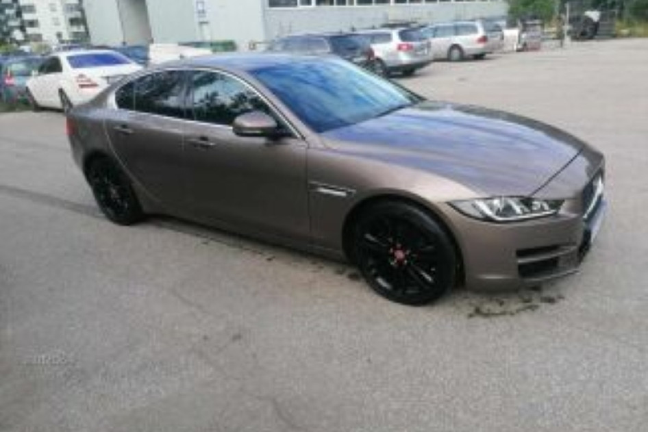 Jaguar XE, 2015, 2.0, 132 kW, diisel, automaat, tagavedu