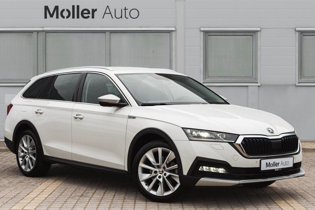 Škoda Octavia 2023, photo 7/38
