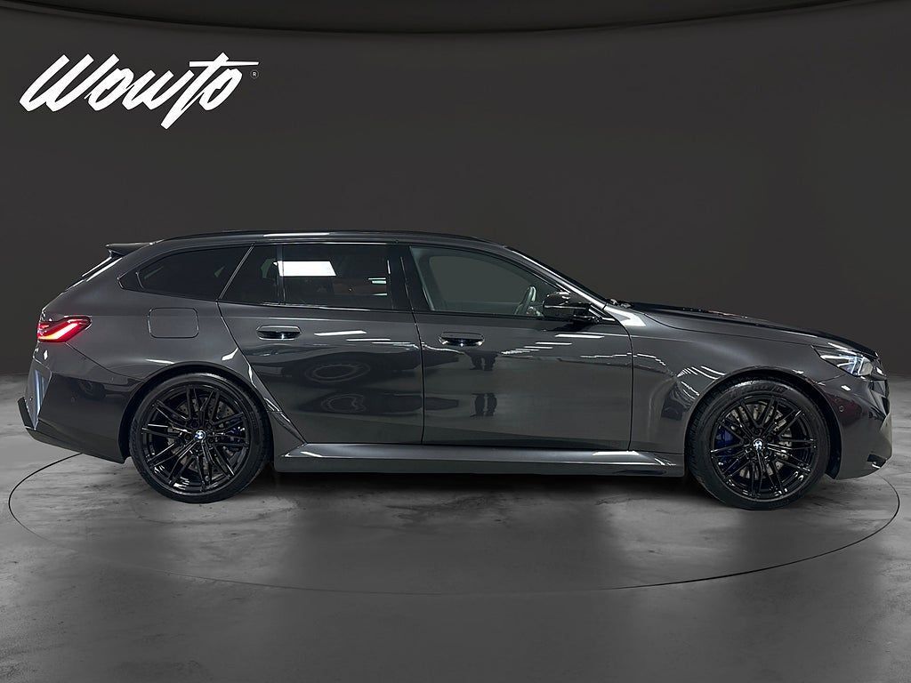 BMW M5 2025, photo 3/25