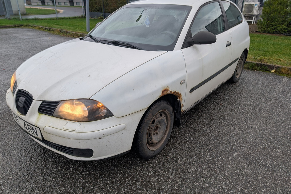 SEAT Ibiza, 2002, 1.2, 47 kW, petrol, manual, front-wheel drive