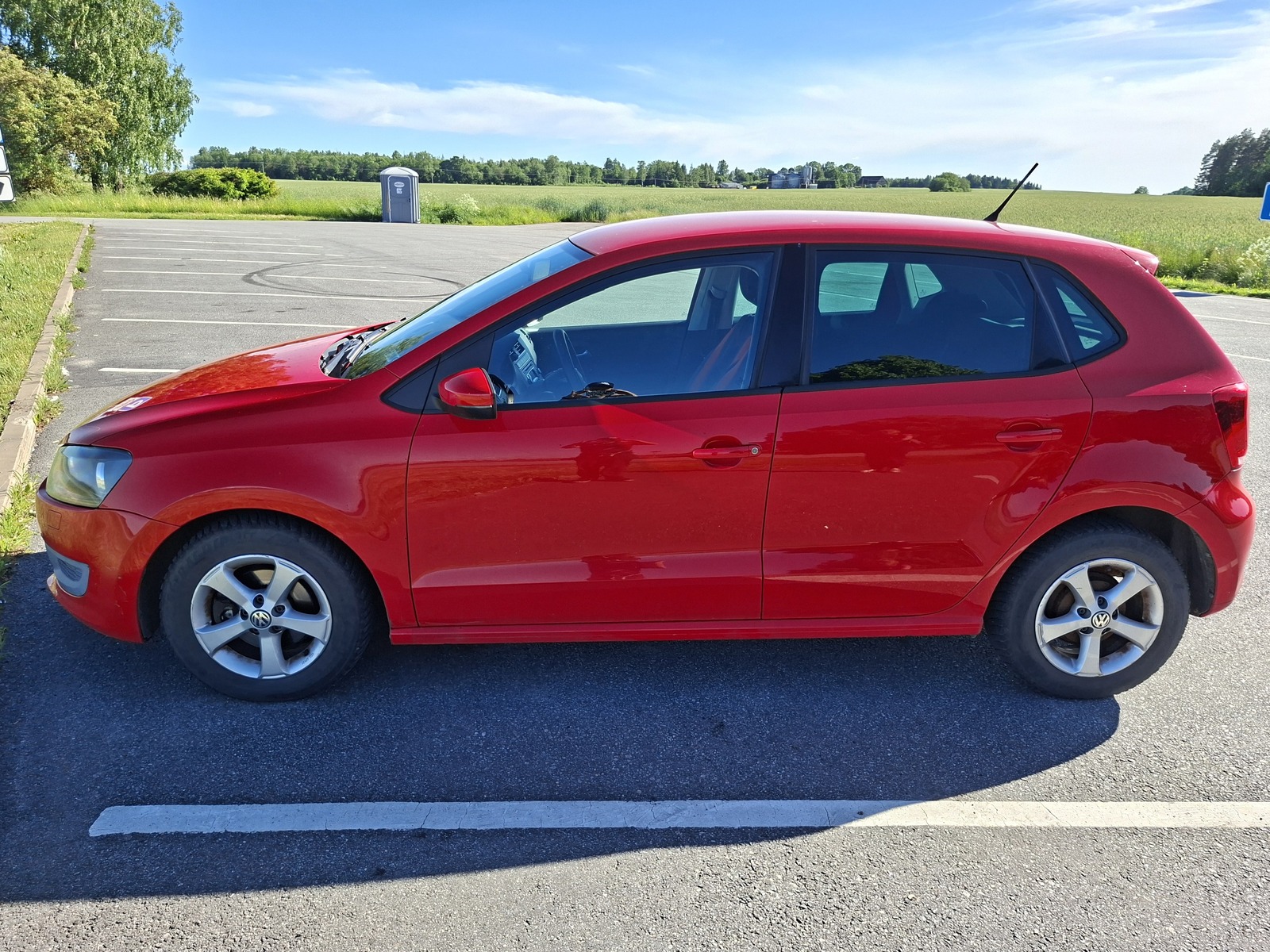 Volkswagen Polo 2010, photo 6/11