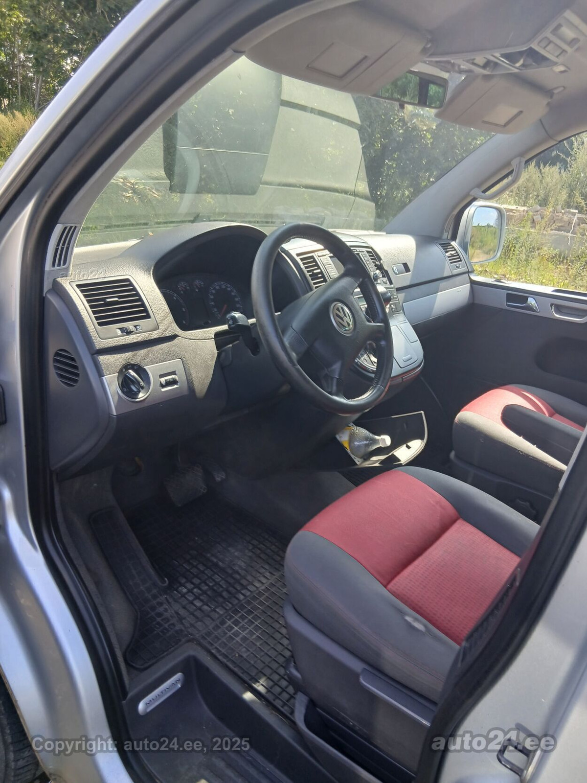 Volkswagen Multivan 2004, photo 5/8