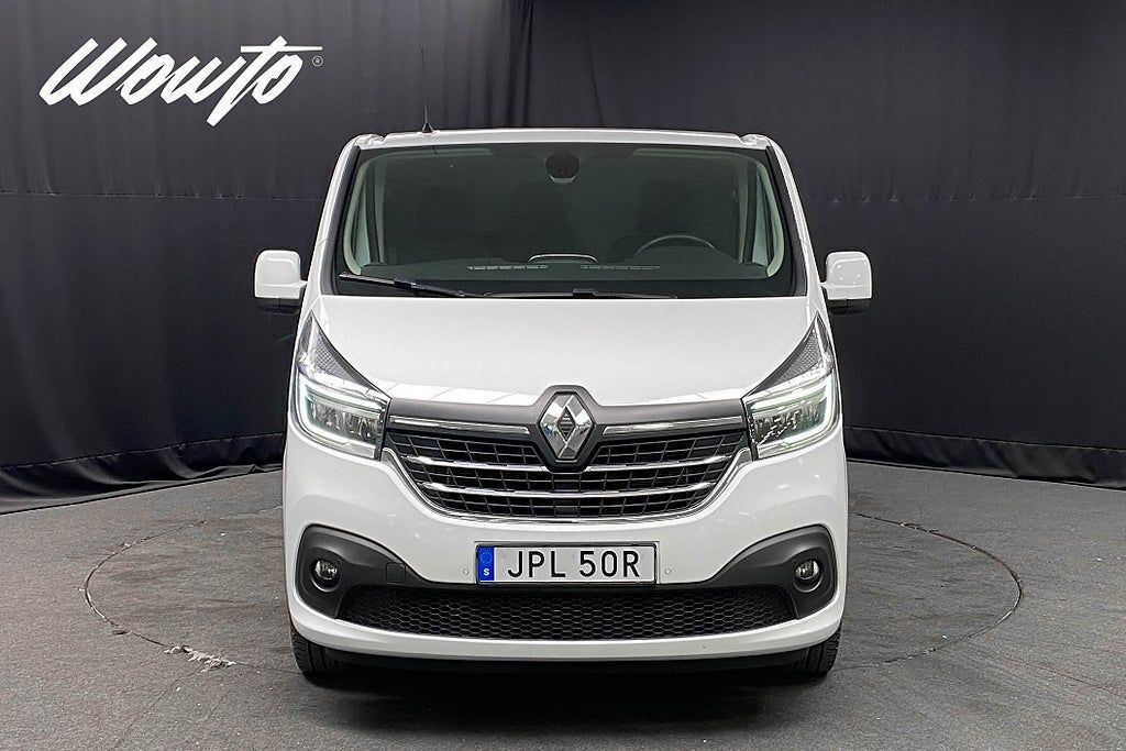 Renault Trafic 2021, photo 2/33