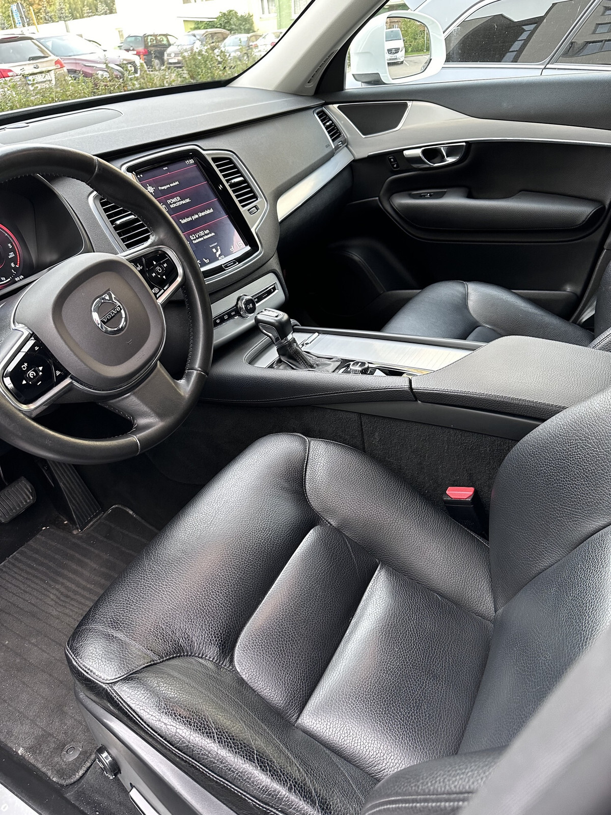 Volvo XC90 2016, photo 5/18