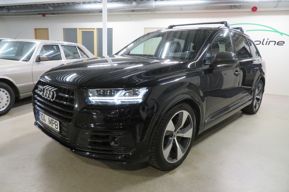 Audi SQ7, 2018, 4.0, 320 kW, diesel, automatic, four-wheel drive