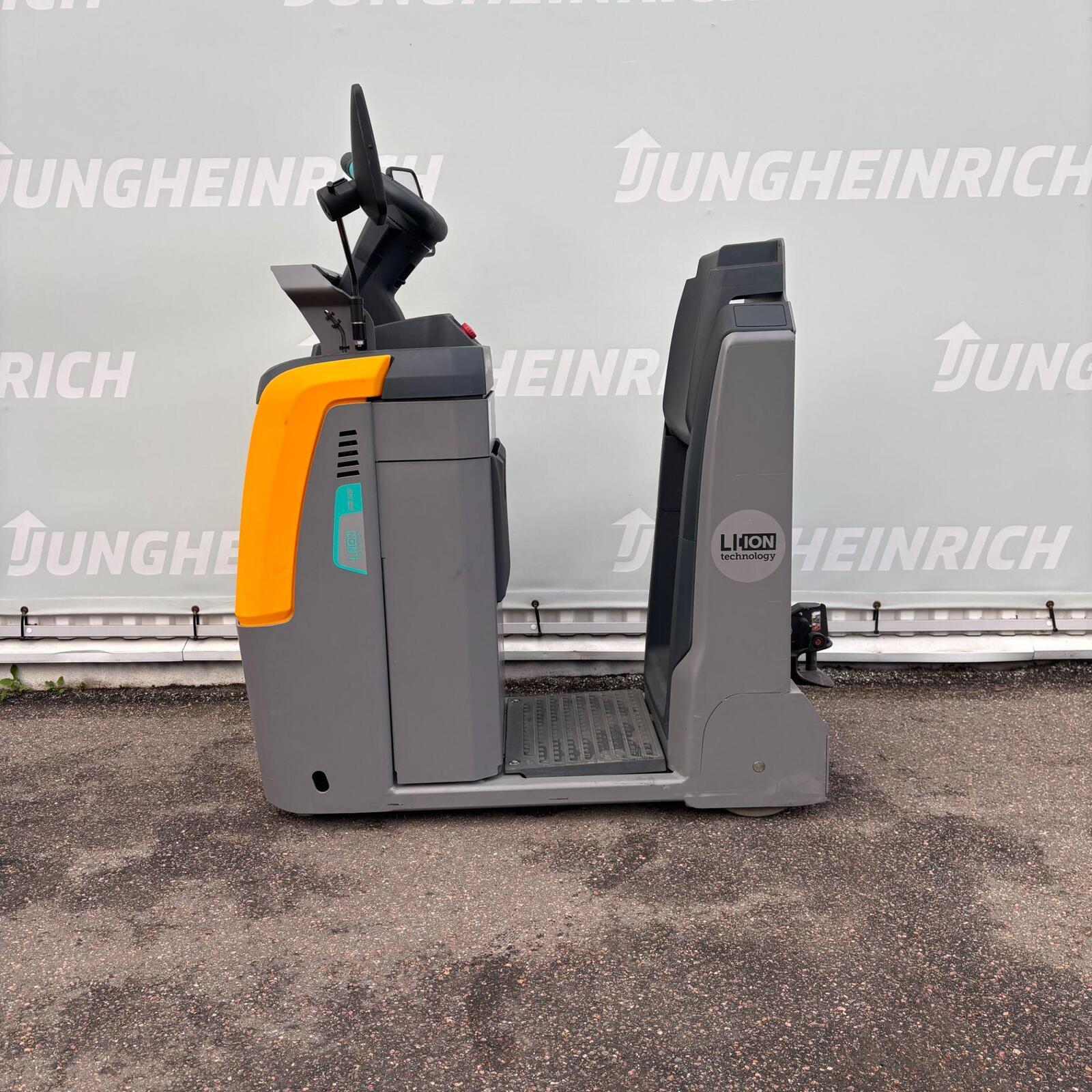 Jungheinrich EZS 130, kuva 2/6