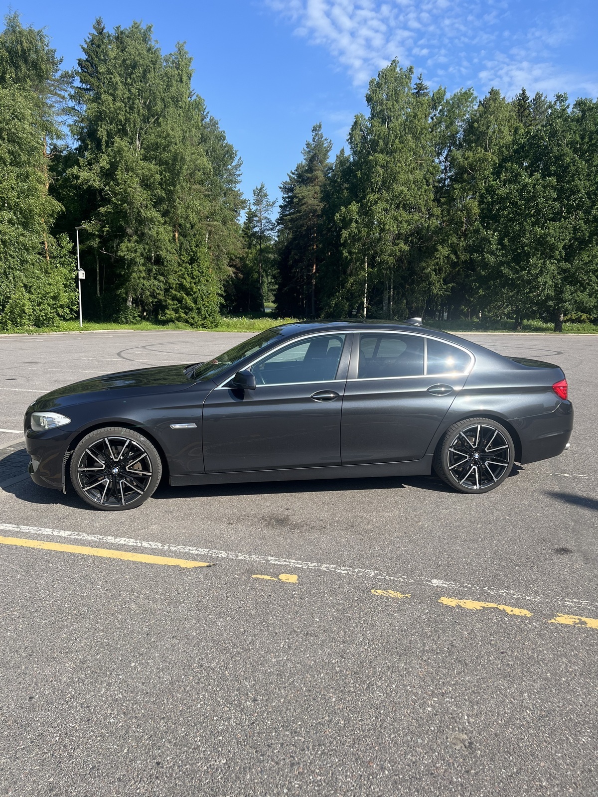 BMW 530 2010, photo 5/10