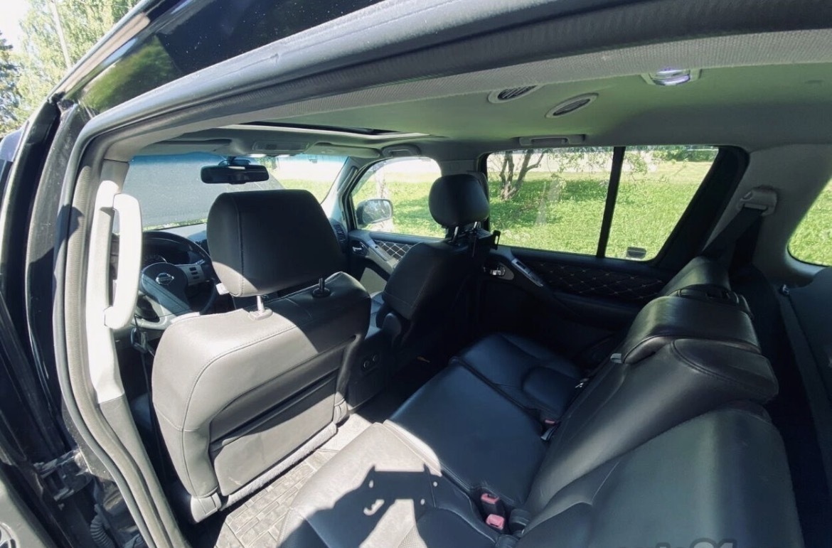 Nissan Pathfinder 2005, photo 4/6