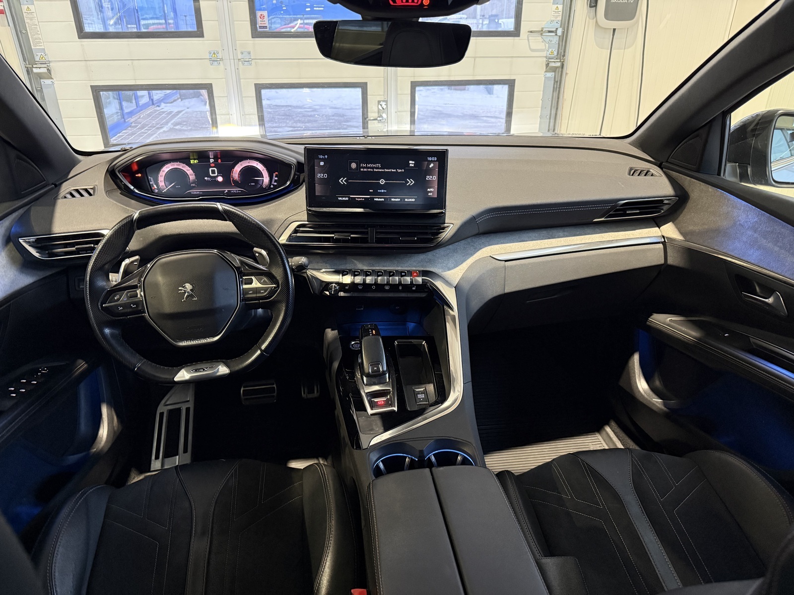 Peugeot 5008 GT 2021, photo 6/10