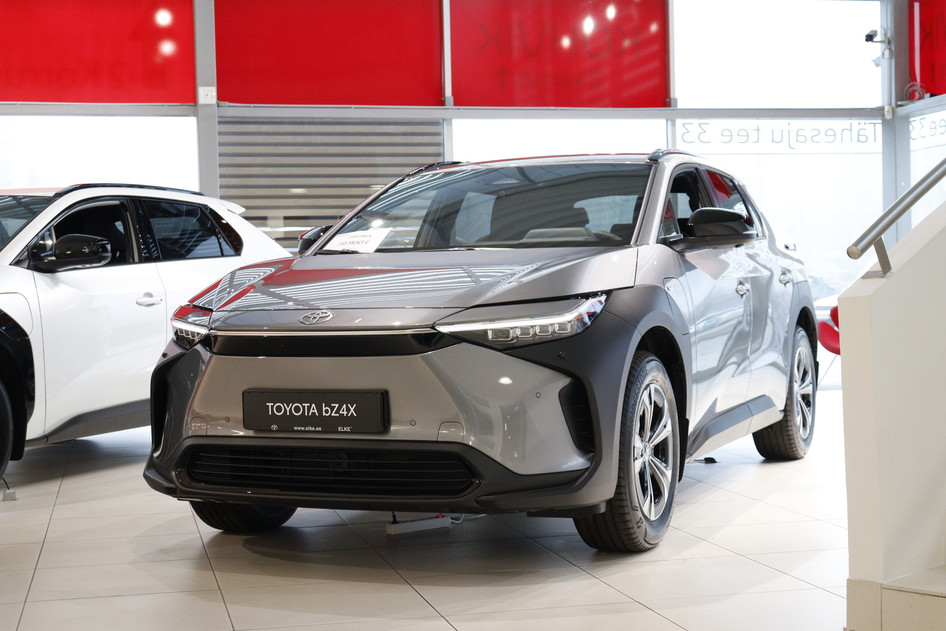 Toyota bZ4X, 2025, 118 kW, electric, four-wheel drive