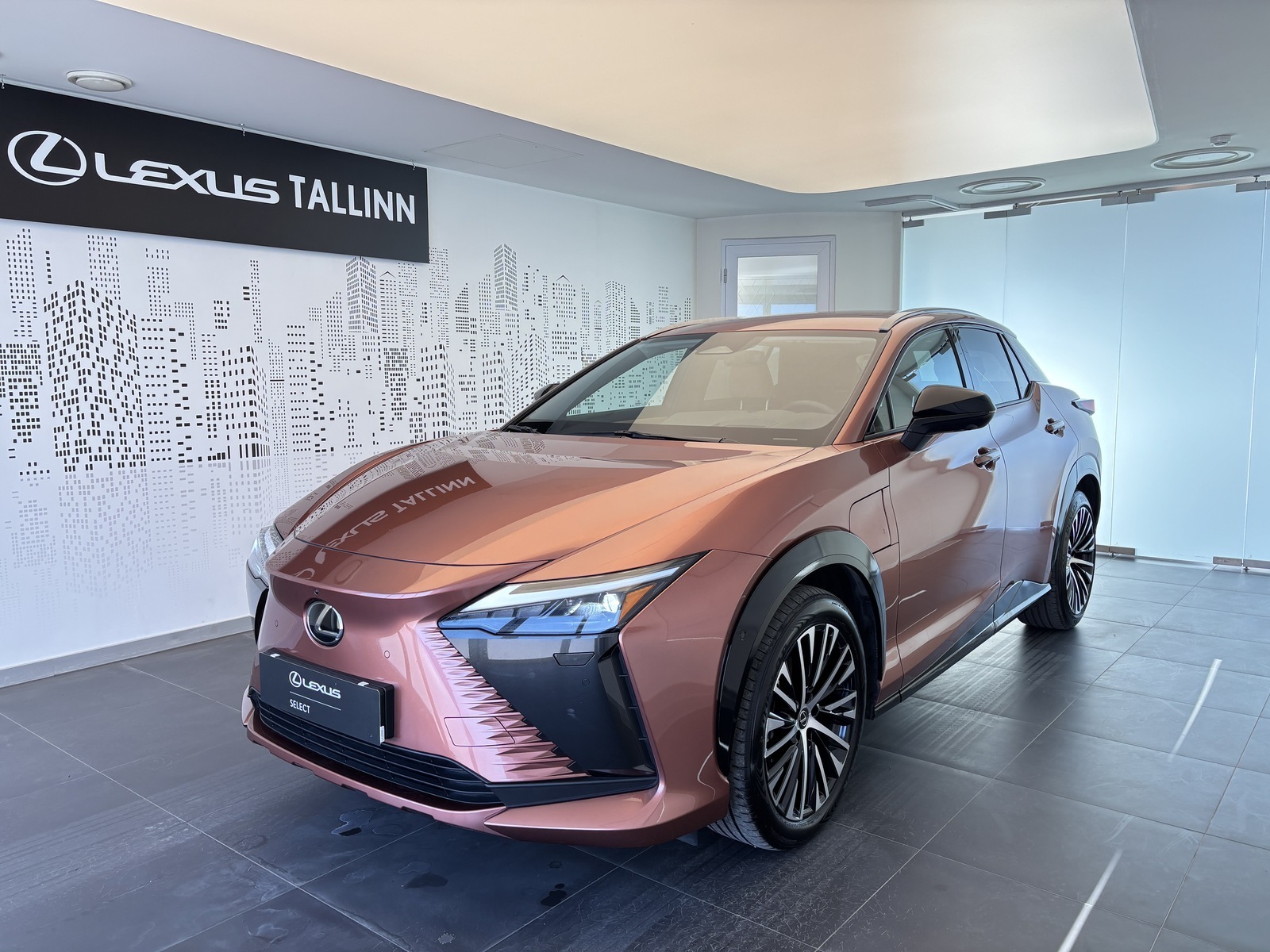 Lexus RZ 450