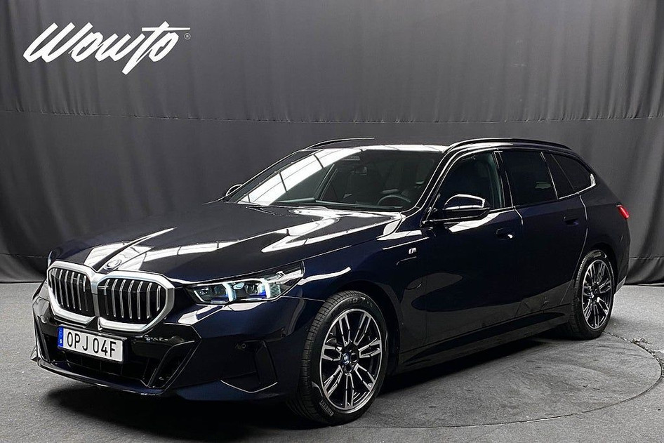 BMW 530, 2024, 2.0, 220 kW, hybrid (petrol/electric), automatic, four-wheel drive