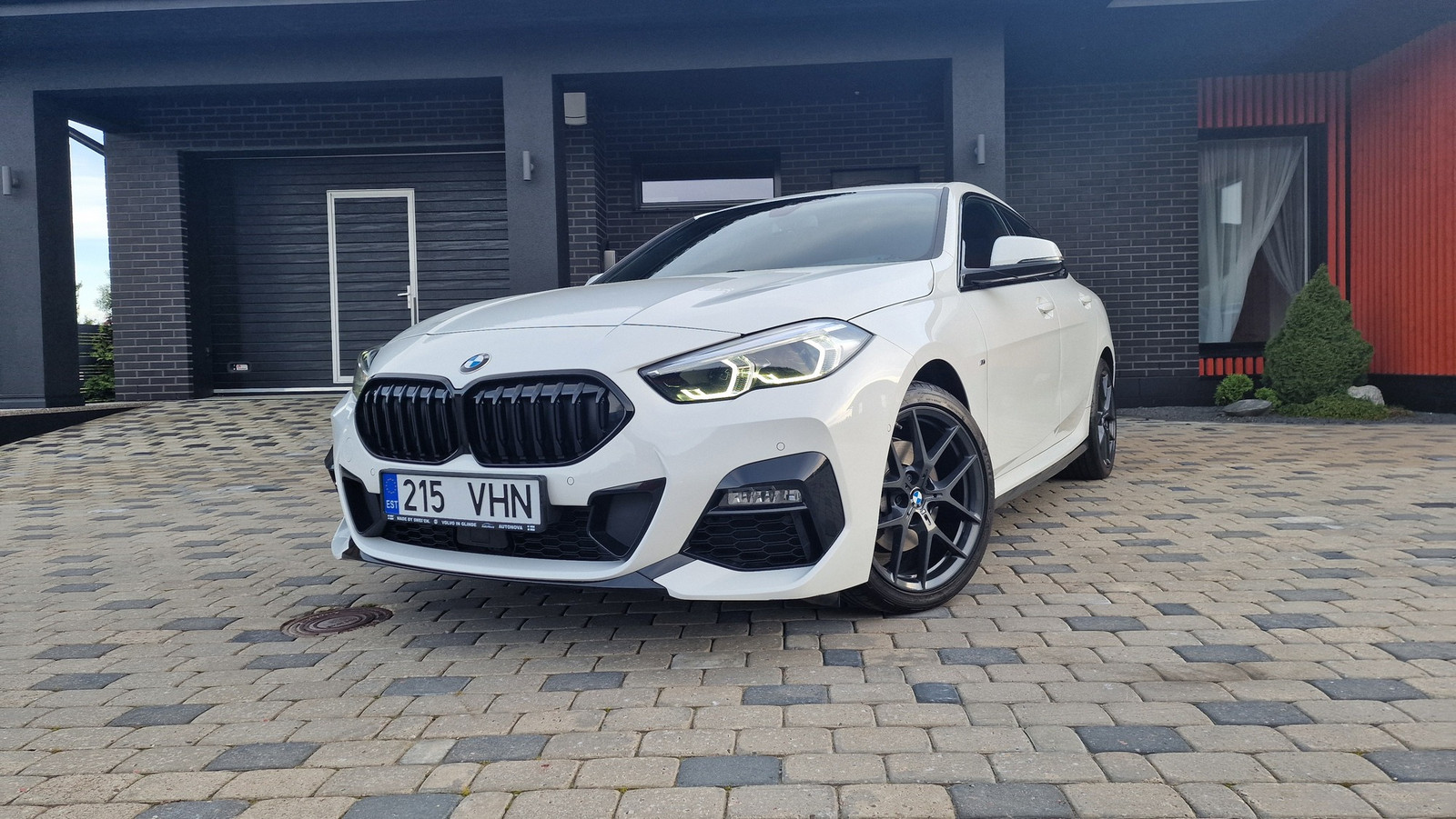 BMW 218 2023, kuva 4/10