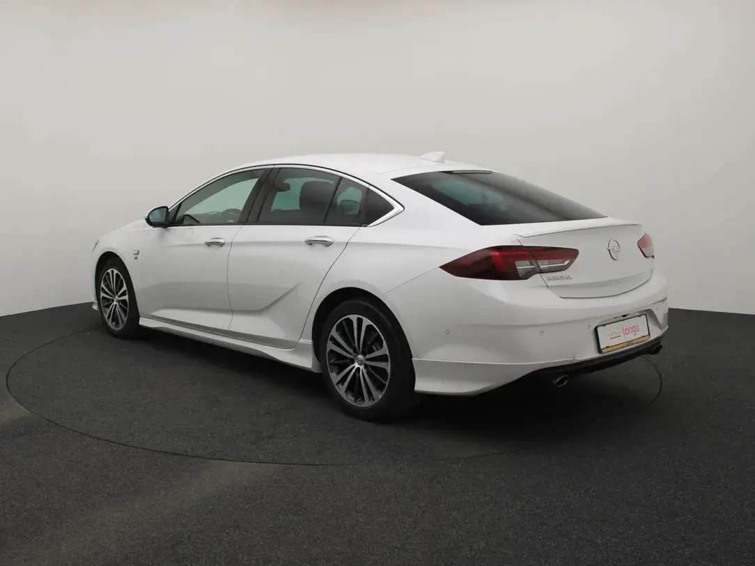 Opel Insignia 2017, kuva 7/10