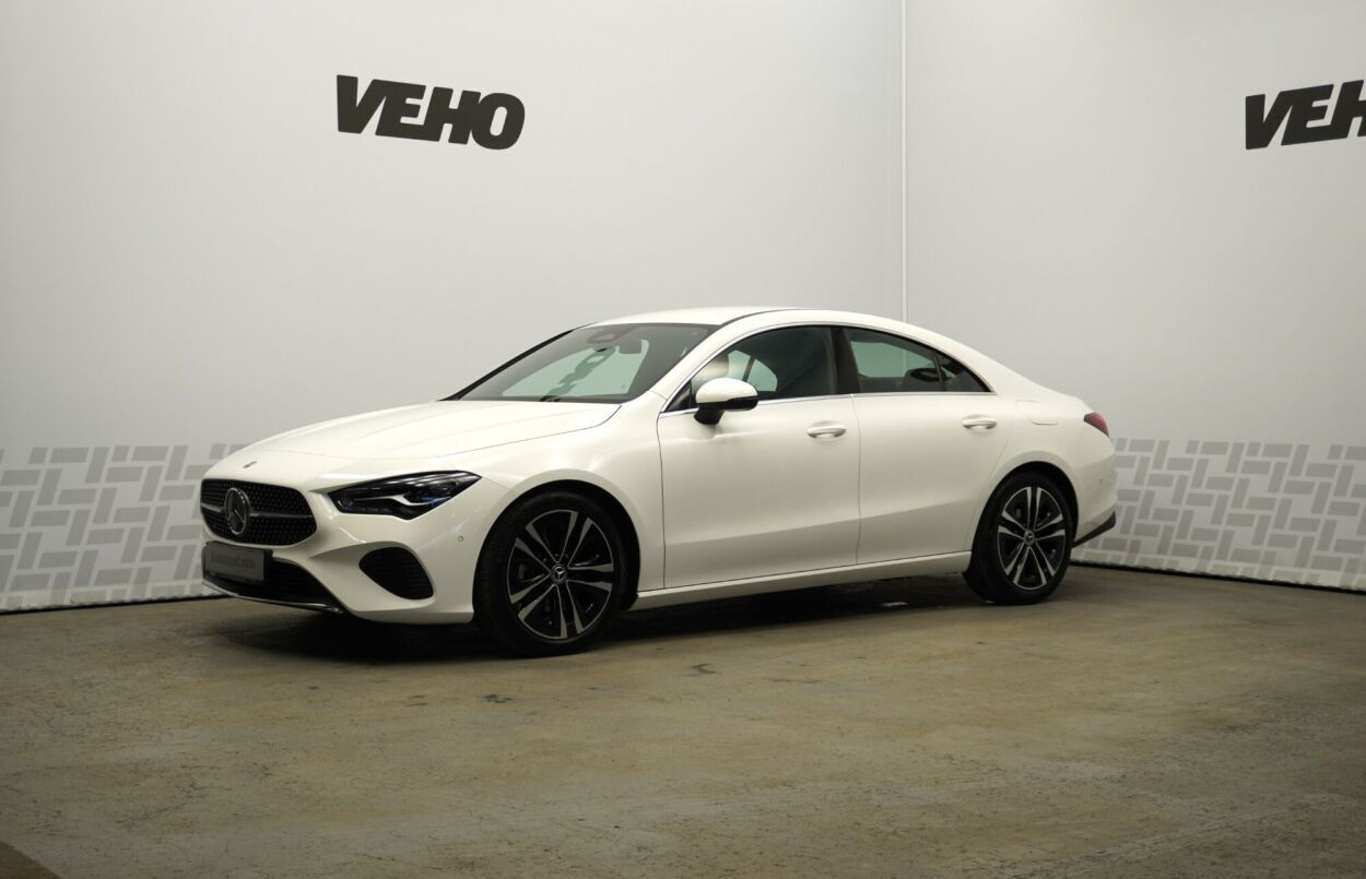 Mercedes-Benz CLA 180 Coupe 1.3 R4 100kW