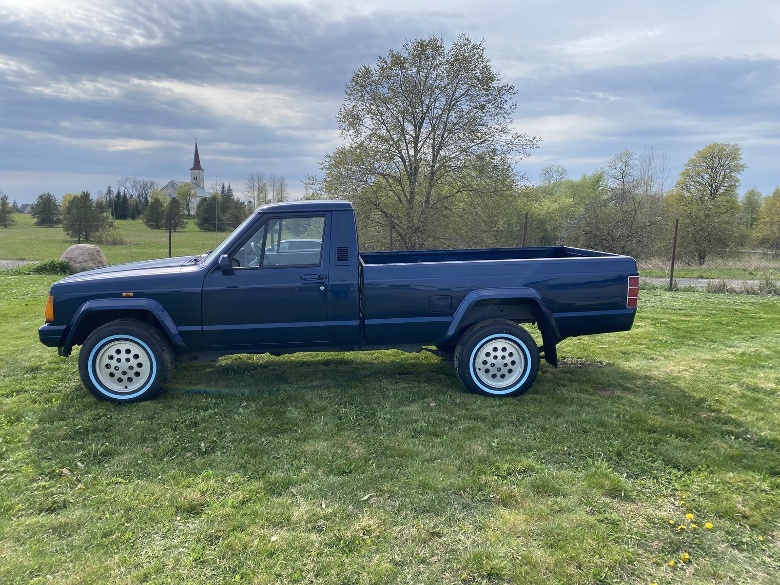 Jeep Comanche Long 4.0 R6 AT 130kW