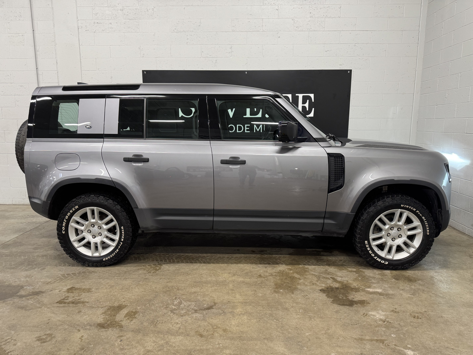 Land Rover Defender 2021, kuva 5/32