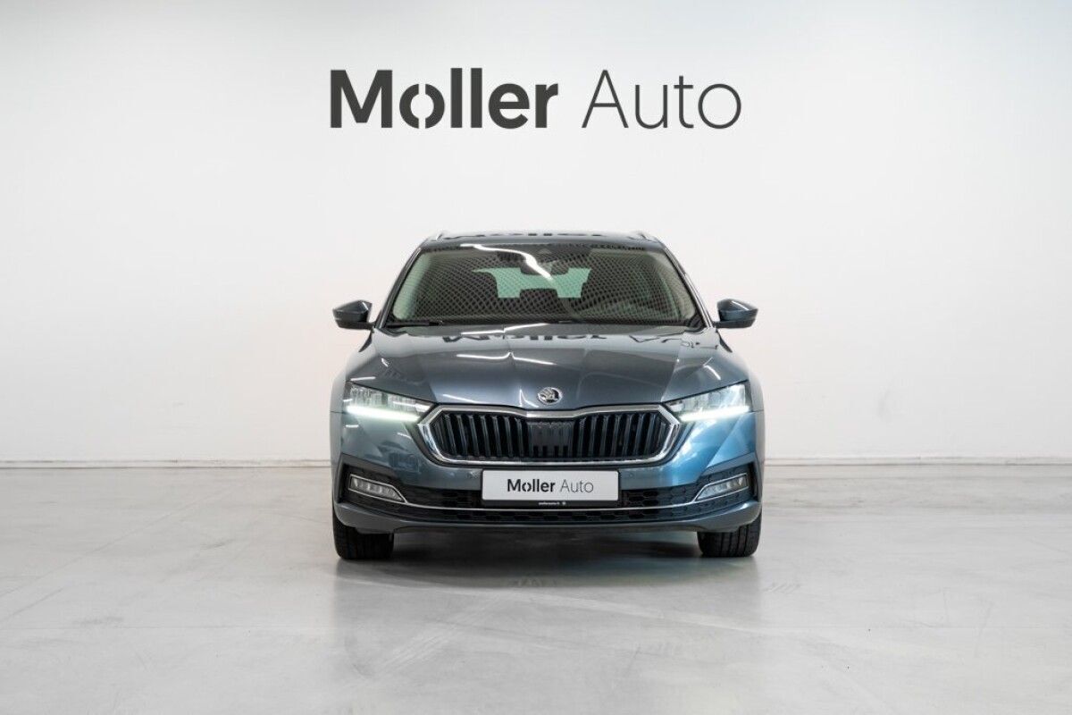Škoda Octavia 2021, photo 5/27