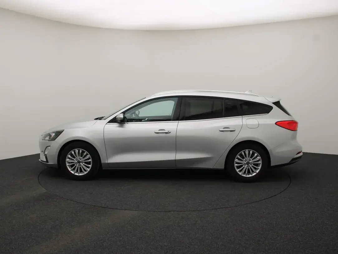 Ford Focus 2021, kuva 6/10
