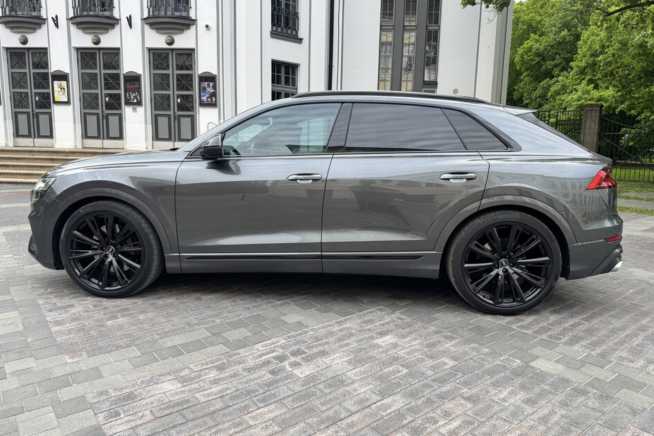 Audi SQ8, 2020, 4.0, 320 kW, hybrid (diesel/electric), automatic, four-wheel drive