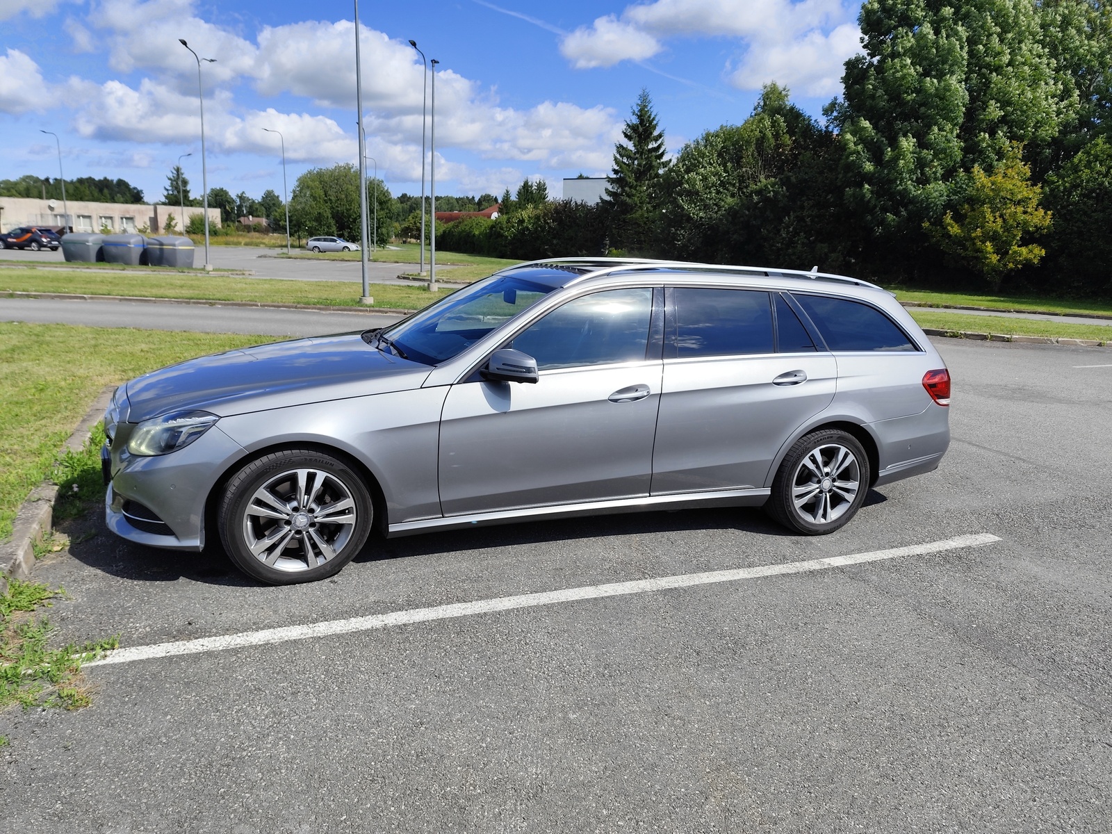 Mercedes-Benz E 250 2015, kuva 3/19