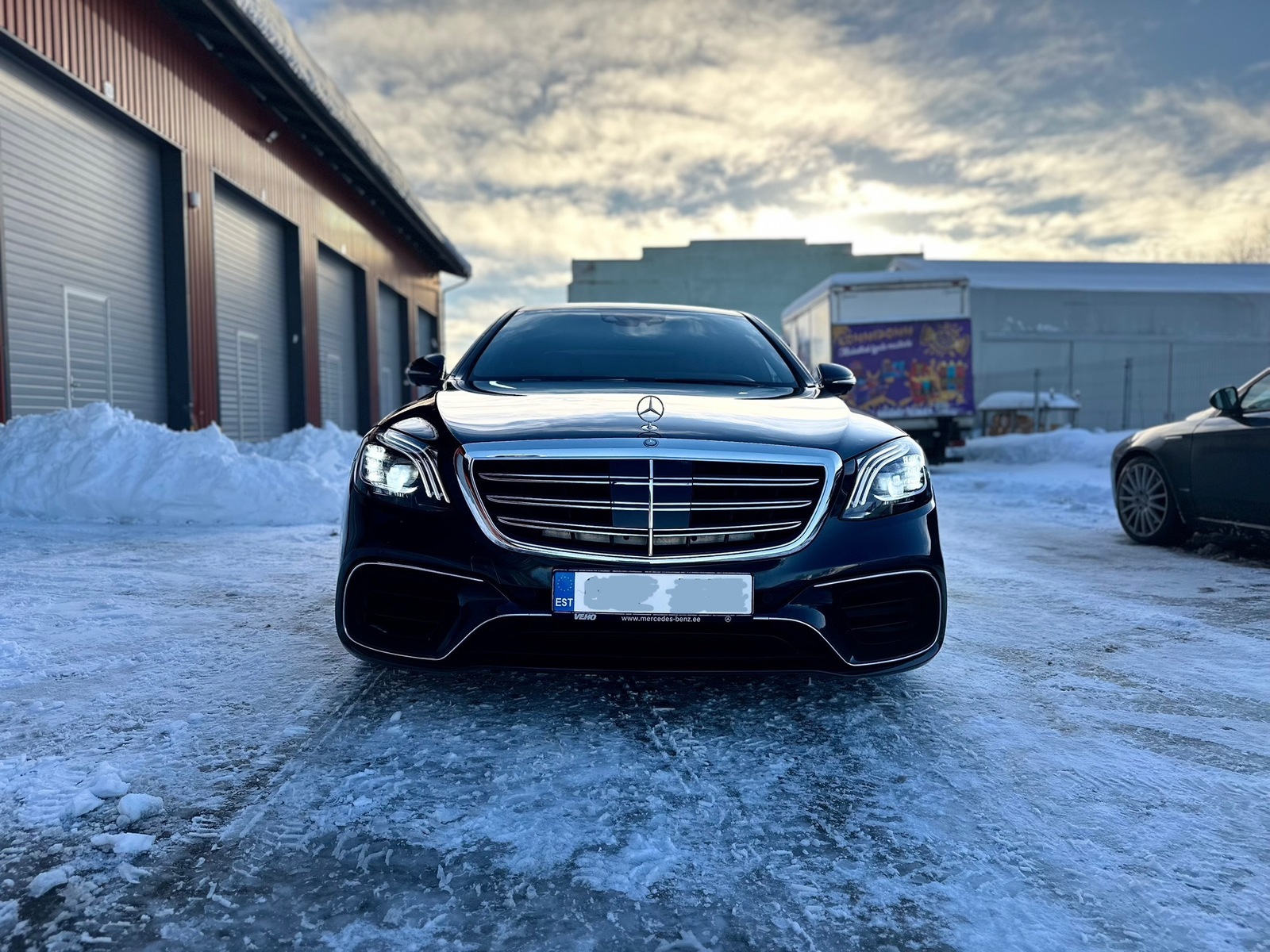 Mercedes-Benz S 350 2015, kuva 2/10