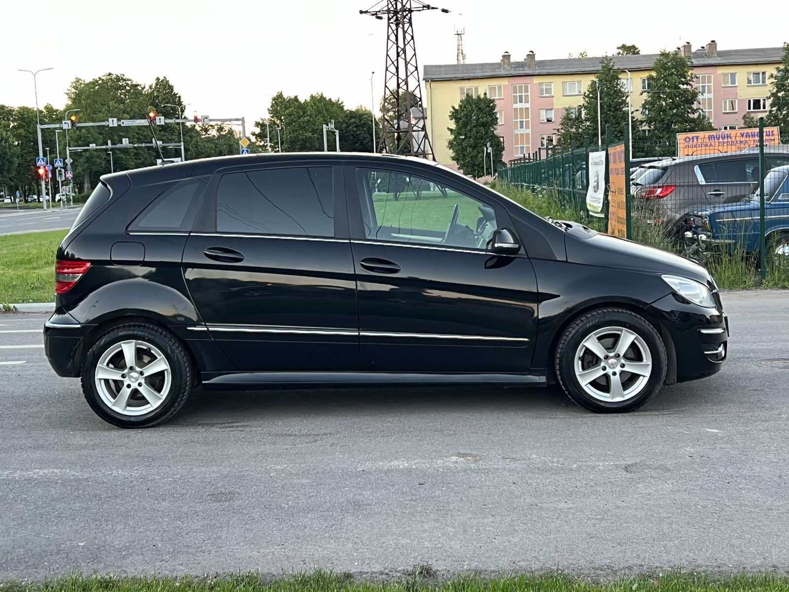 Mercedes-Benz B 200 2009, kuva 5/10