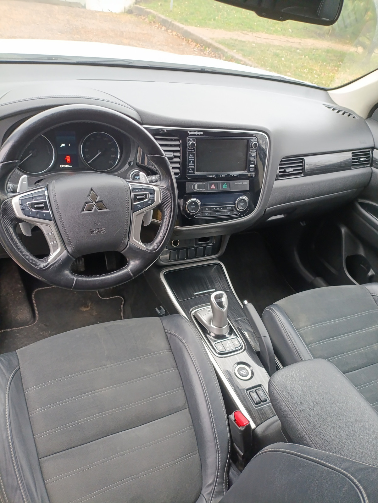 Mitsubishi Outlander 2015, kuva 5/10
