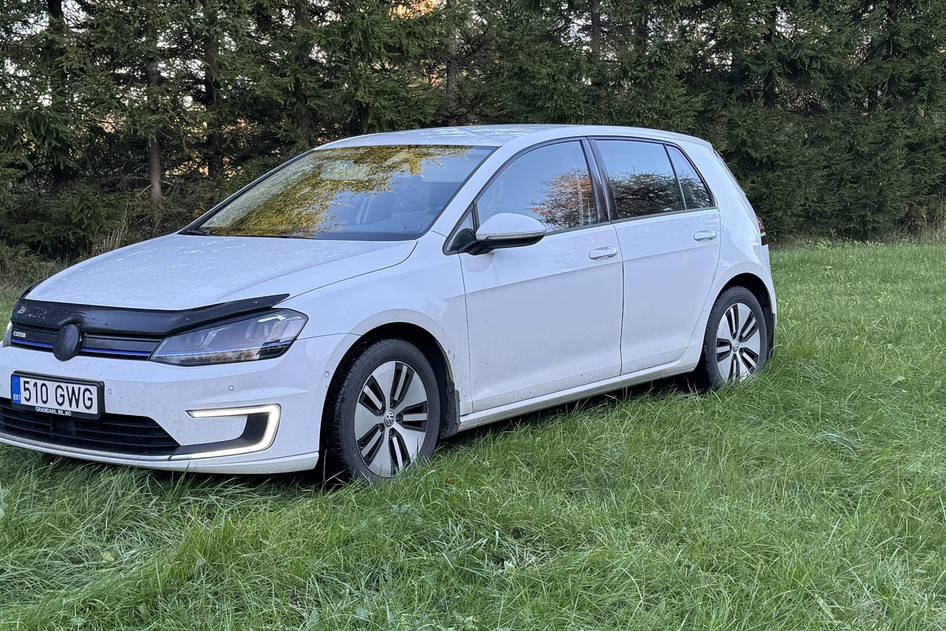 Volkswagen Golf, 2015, 85 kW, electric, automatic, front-wheel drive