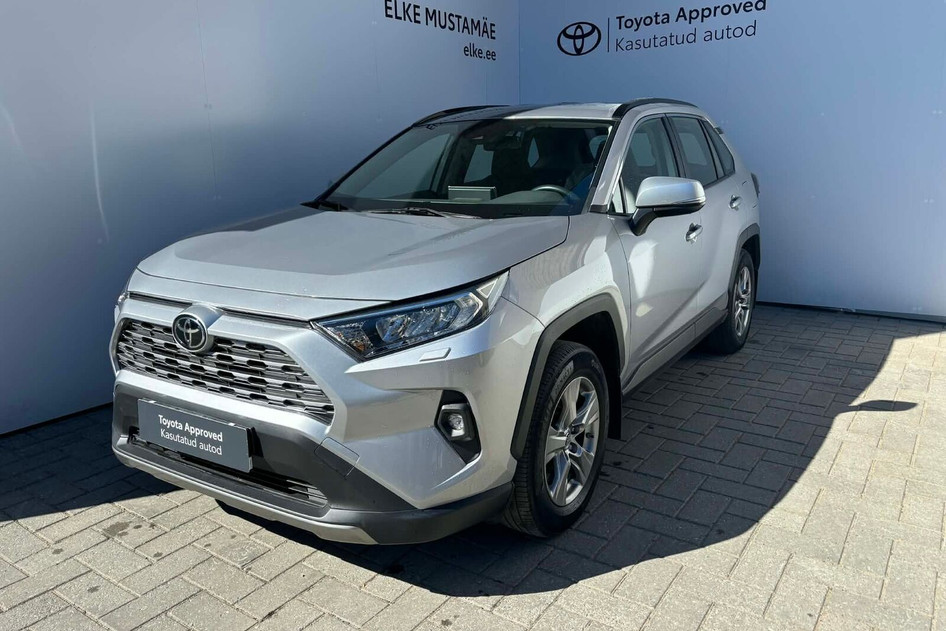 Toyota RAV4, 2022, 2.0, 129 kW, бензин, механическая, полный привод