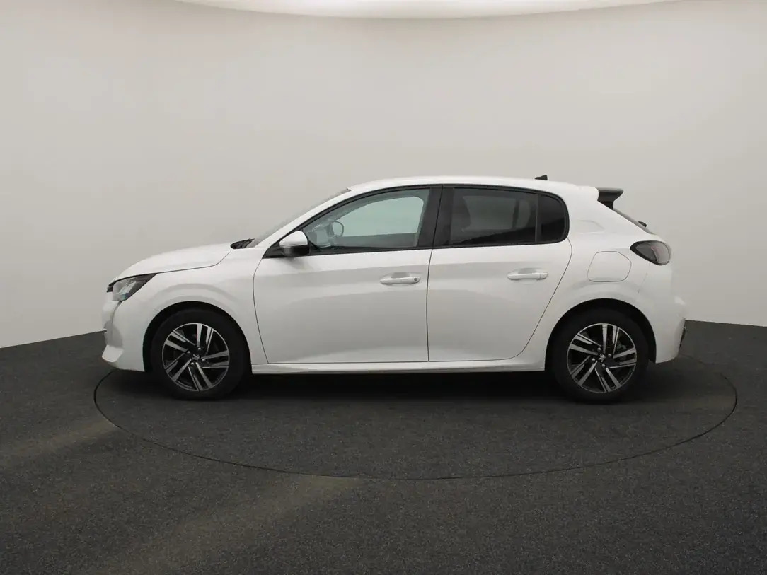 Peugeot 208 2020, kuva 6/10