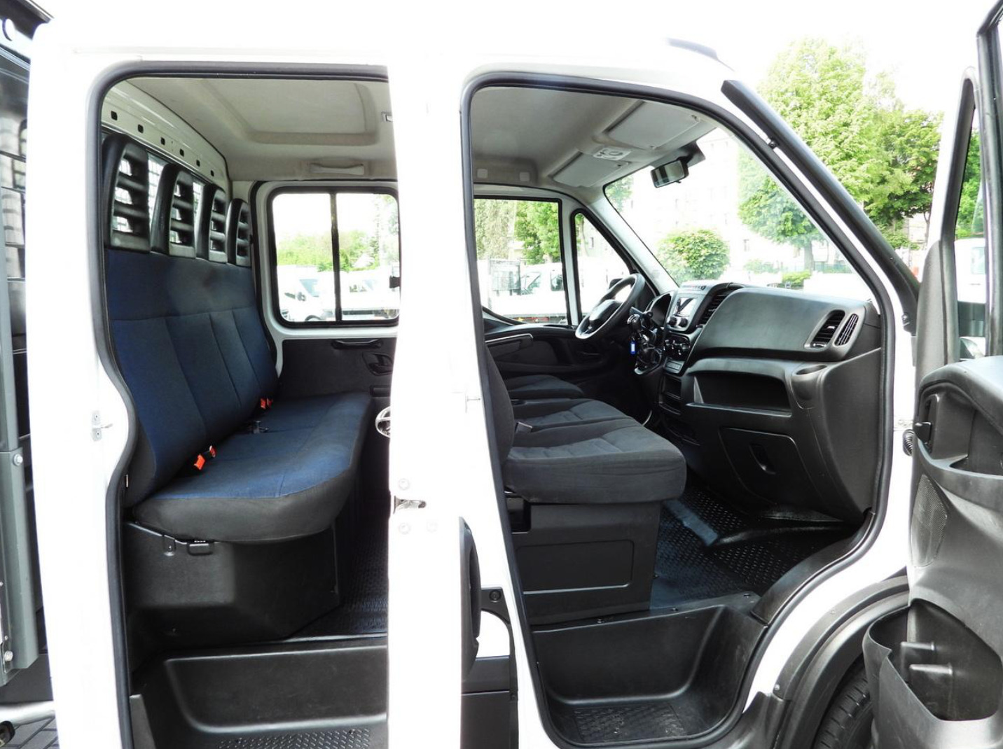 Iveco Daily 2021, photo 7/7
