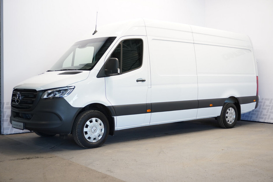 Mercedes-Benz Sprinter, 2023, 2.0, 125 kW, diesel, automatic, rear-wheel drive