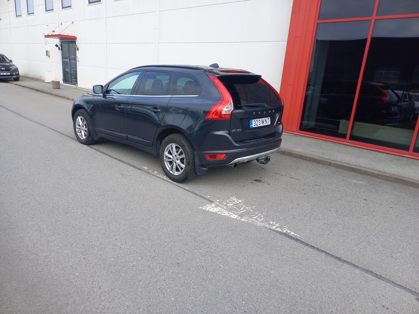 Volvo XC60 2010, photo 6/11