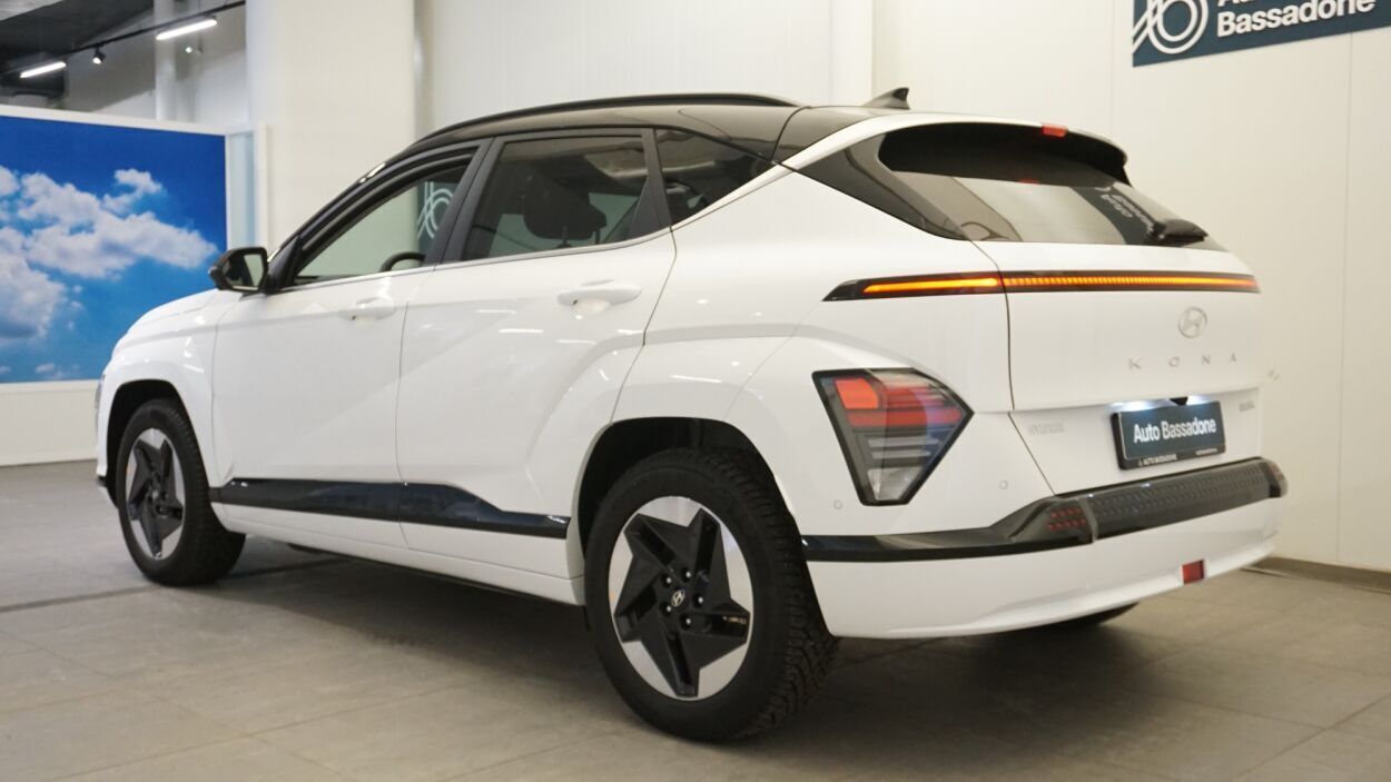Hyundai Kona 2023, kuva 4/10