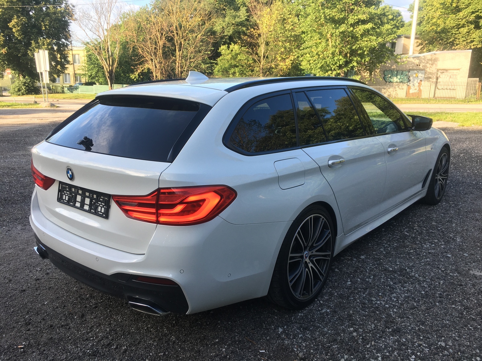 BMW 540 2018, photo 7/29