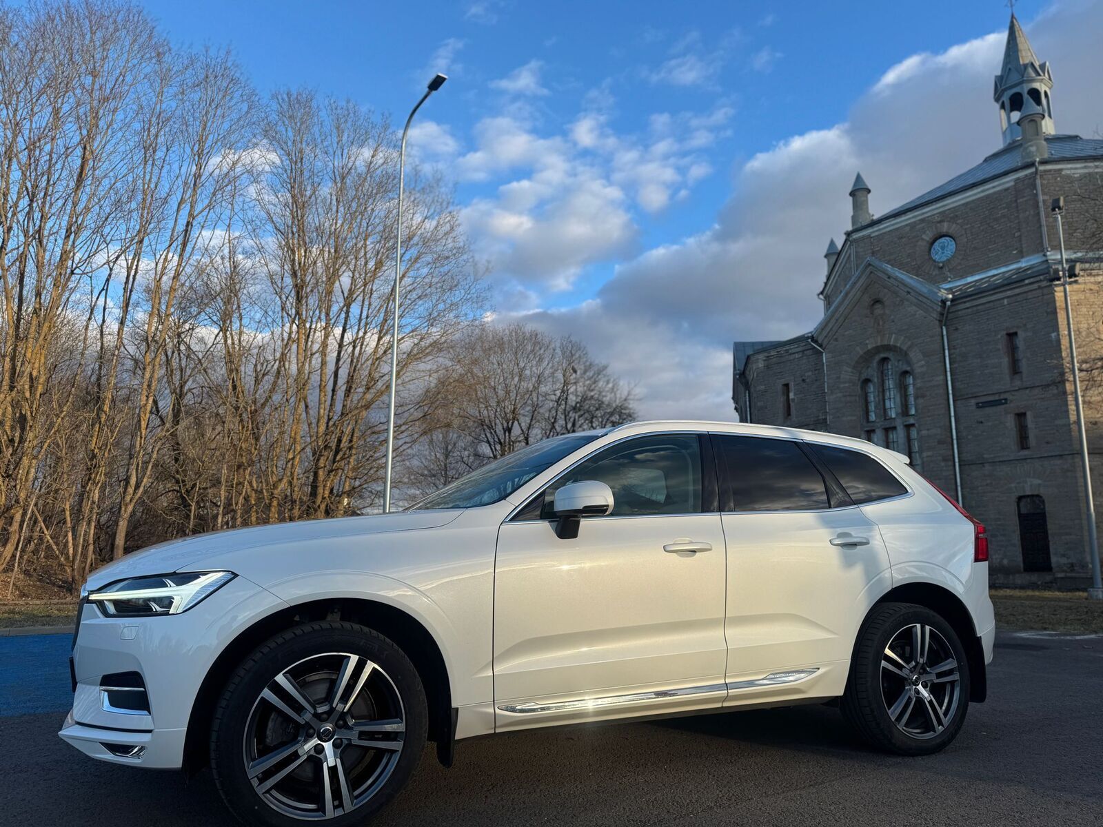 Volvo XC60 2018, photo 4/21