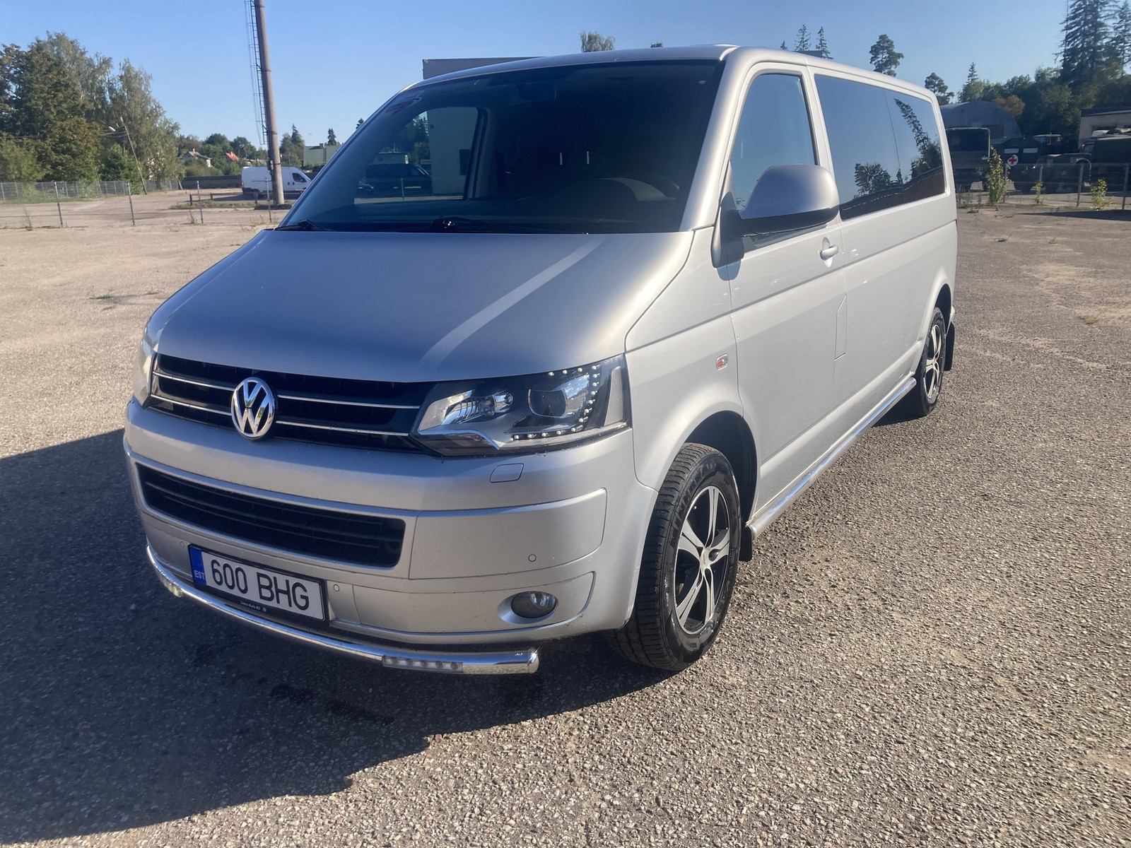 Volkswagen Caravelle 2012, photo 2/9