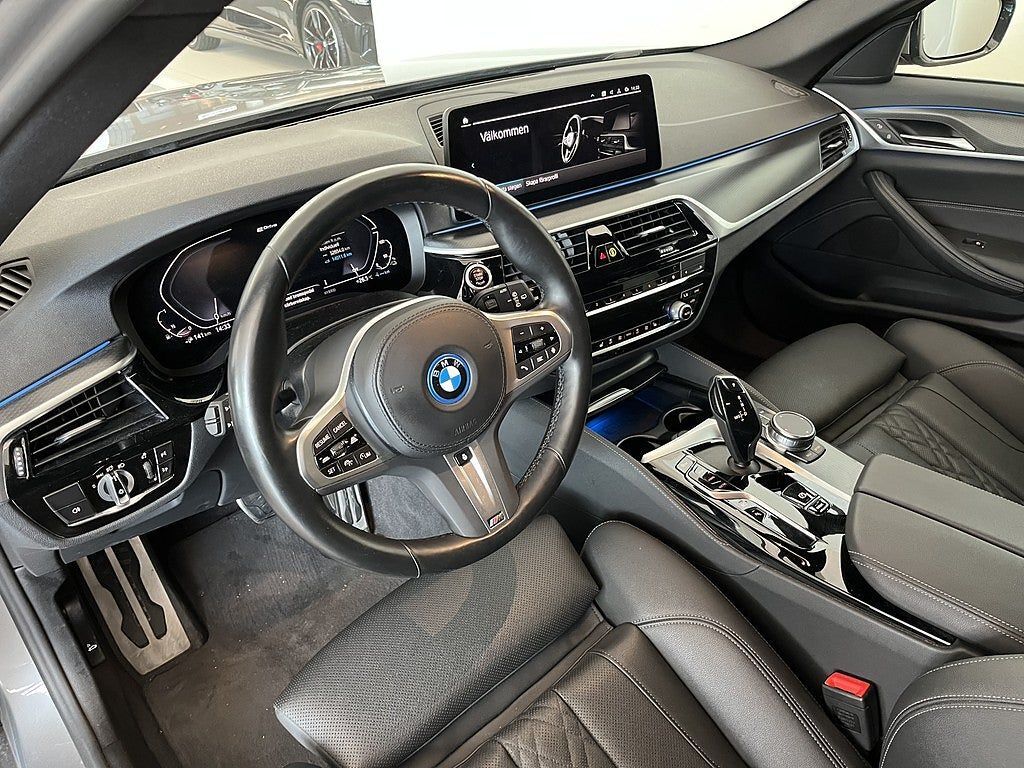 BMW 530 2023, photo 6/29